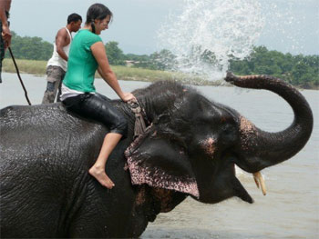 Kathmandu - Nagarkot - Chitwan Tour